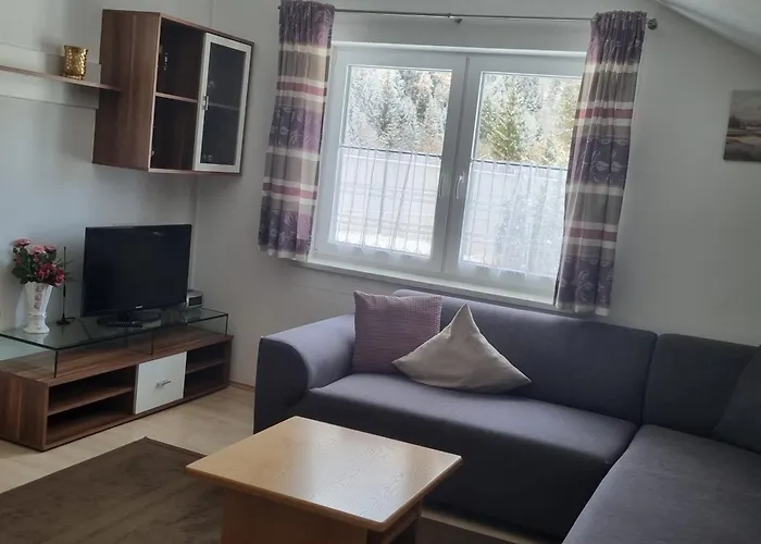 Haus Aras بروتز